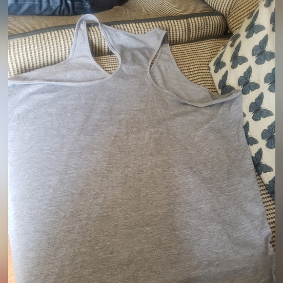 Dakine ladies racer back tank, size L - Picture 4 of 5